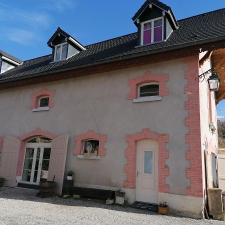 L'Annexe Du Chateau De Saint Genix ภายนอก รูปภาพ